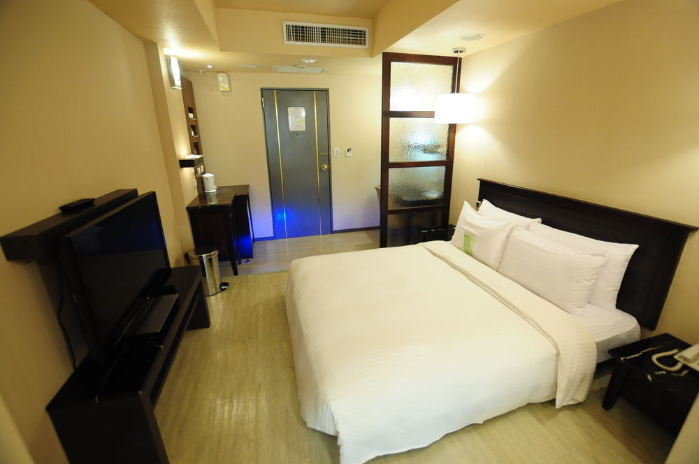 Kindness Hotel Shinkuchan Kaohsiung Bagian luar foto