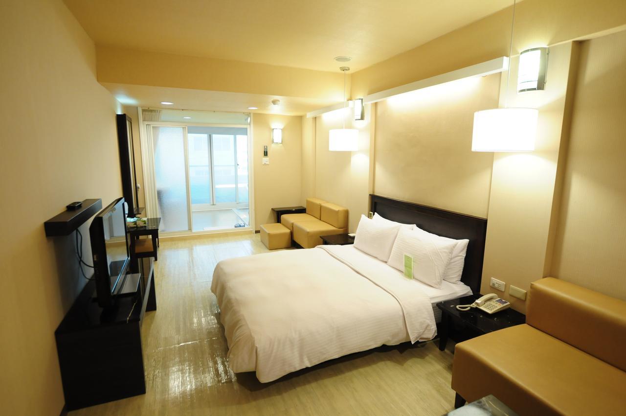 Kindness Hotel Shinkuchan Kaohsiung Bagian luar foto